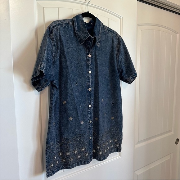 Retro embellished short sleeve denim button down top with sparkly beading, L - Picture 6 of 8